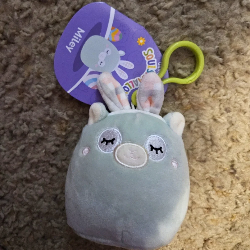 NWT Miley the Alpaca Llama with Easter bunny 🐰 ears Squishmallows 3” Clip